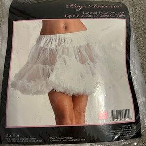 Leg Avenue Layered Tulle Petticoat